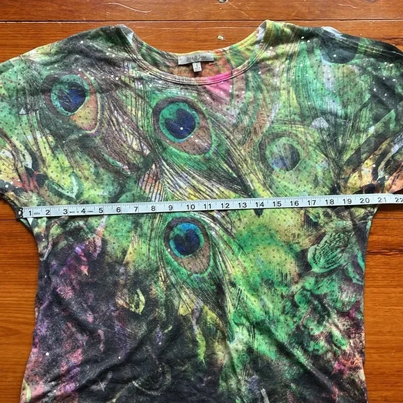 Jess & Jane- Peacock Feather Print Sequined Top - Picture 5 of 9